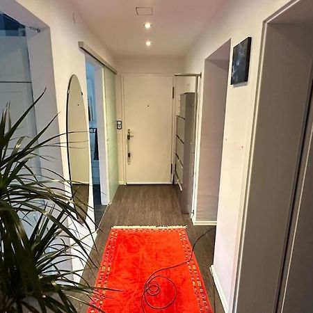 Monikas Home - Gemuetliche 3-Zimmer-Wohnung Im Herzen Von Boeblingen Luaran gambar
