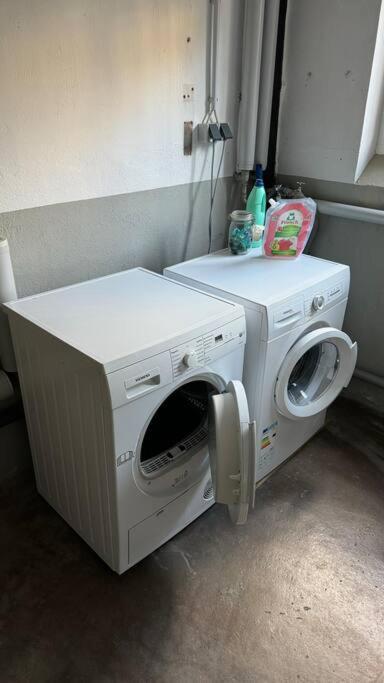 Monikas Home - Gemuetliche 3-Zimmer-Wohnung Im Herzen Von Boeblingen Luaran gambar